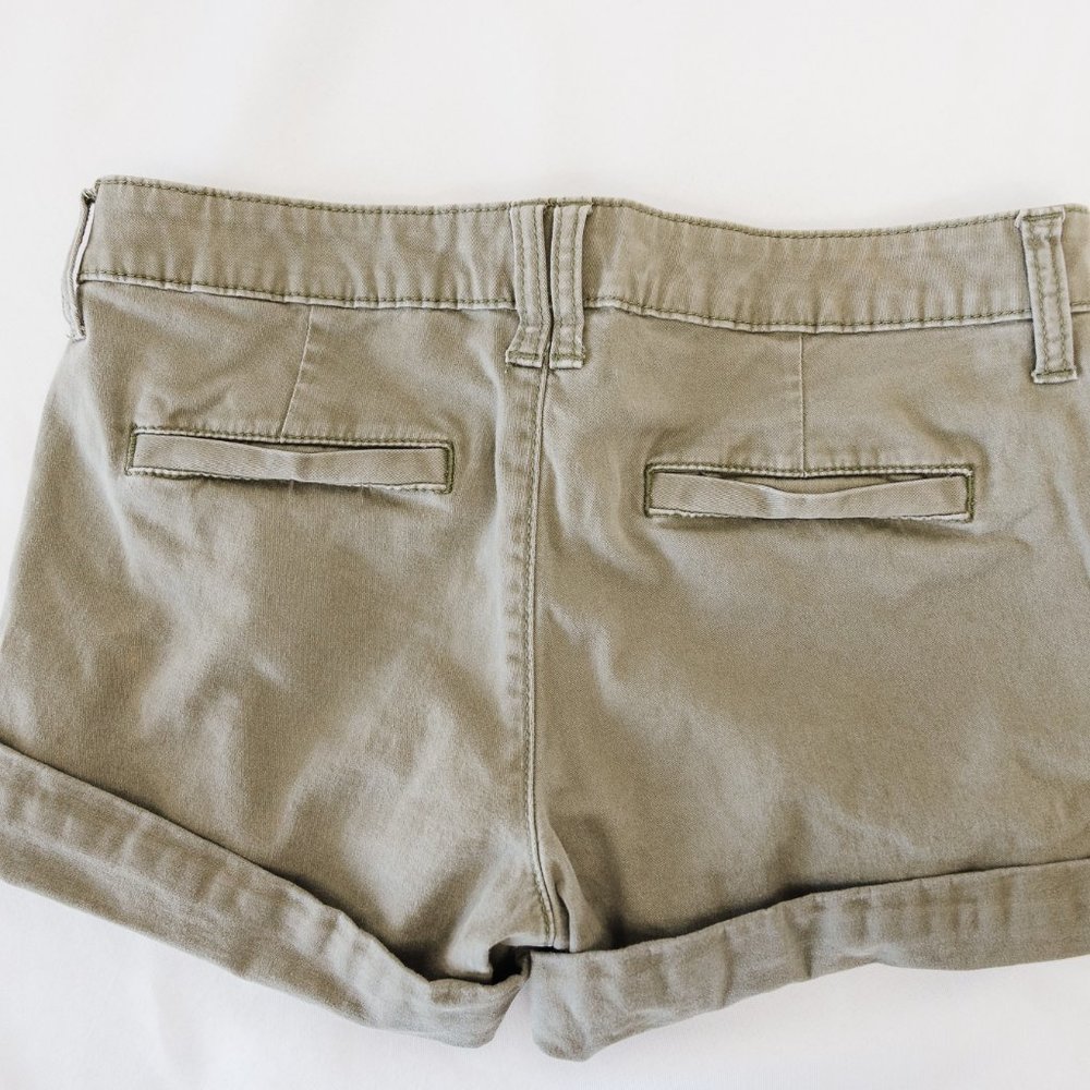 Arizona Shorts Size 5